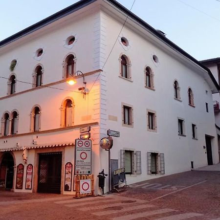 Апартаменты Antica Dimora Левико-Терме Экстерьер фото